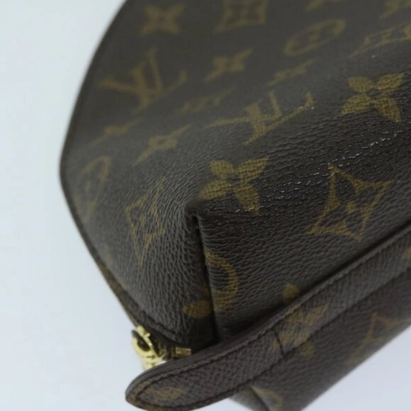 LOUIS VUITTON Monogram Trousse Demi Ronde Cosmetic Pouch M47520 LV Auth 67715 - Picture 10 of 14